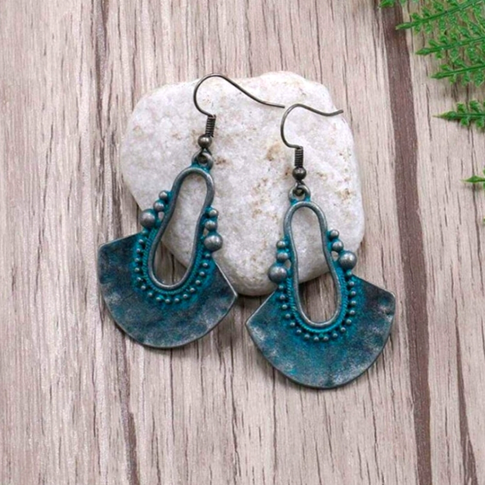 Boho vintage tribal gypsy turquoise earrings..NWT